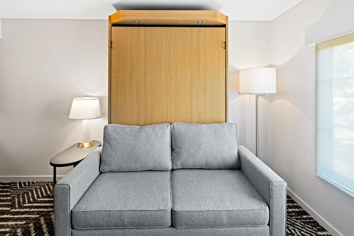 HYATT house Boston / Burlington