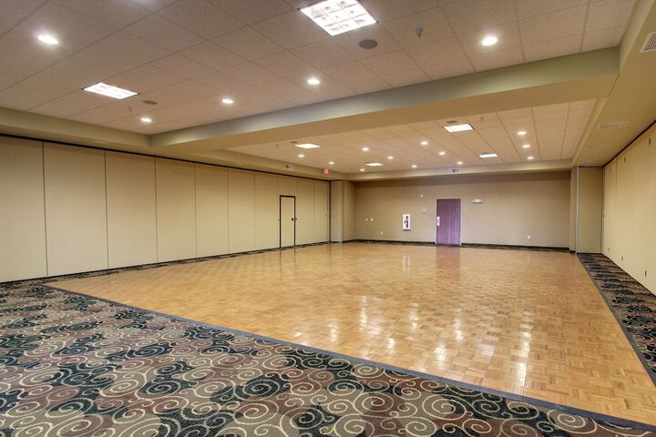 Ballroom/Hall 42 of 47