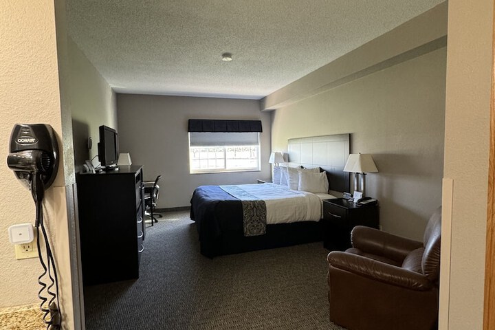 Room 7 of 25