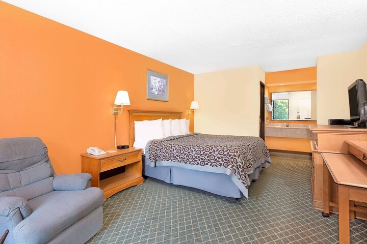 Room 20 of 24