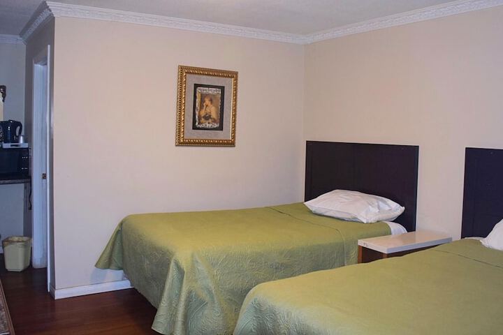 Room 20 of 47