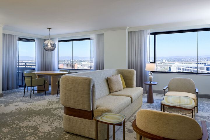Room 52 of 130