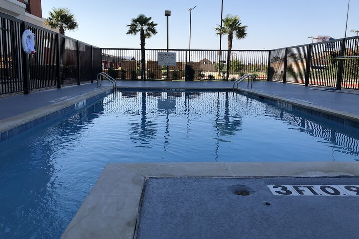 Holiday Inn Express : Hillsboro I-35 by IHG