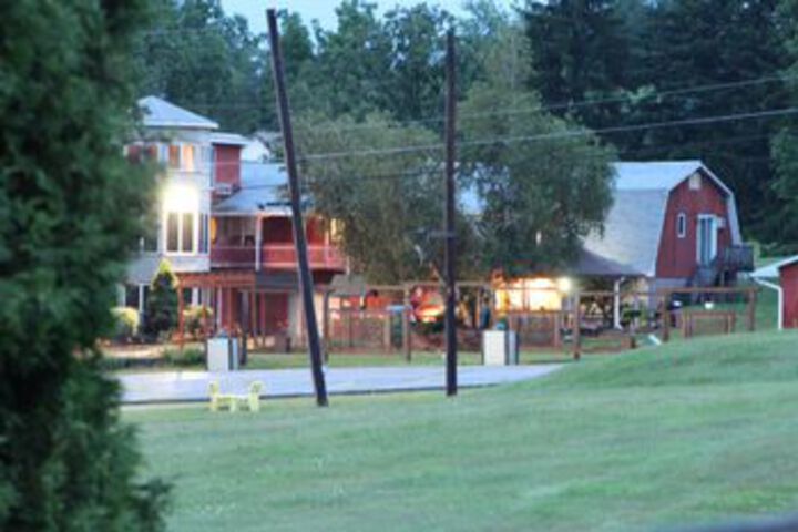 Red Barn Village Bed and Breakfast