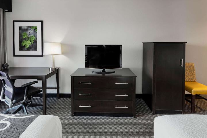 Room 26 of 58
