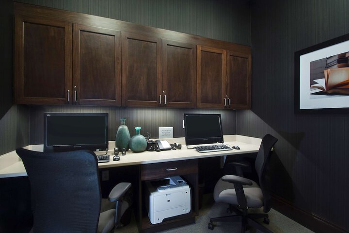 Business Center 69 of 69