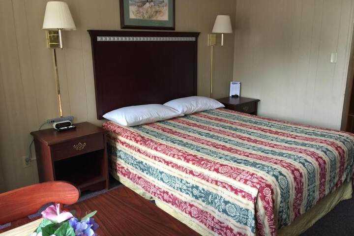 Room 13 of 17