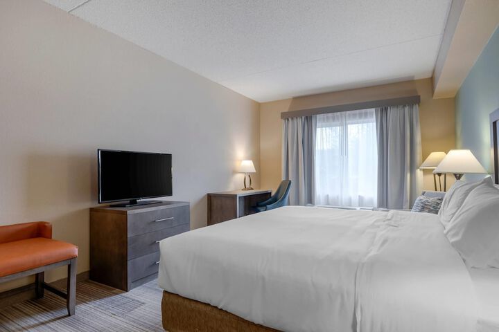Comfort Inn & Suites Boulder