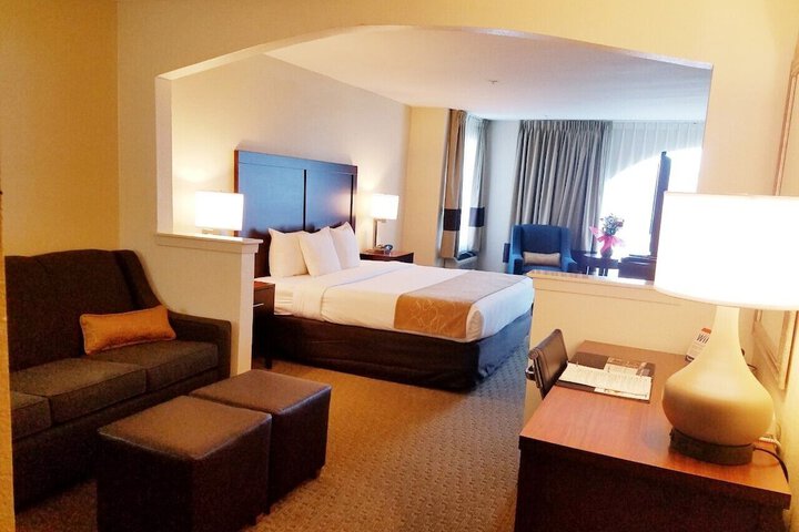Room 25 of 43