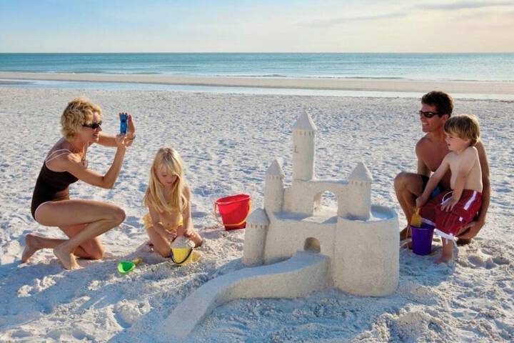 Ocean Sands Beach Boutique Inn - Stay at the Beach