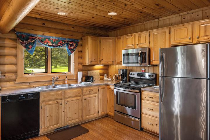 El Western Cabins & Lodges