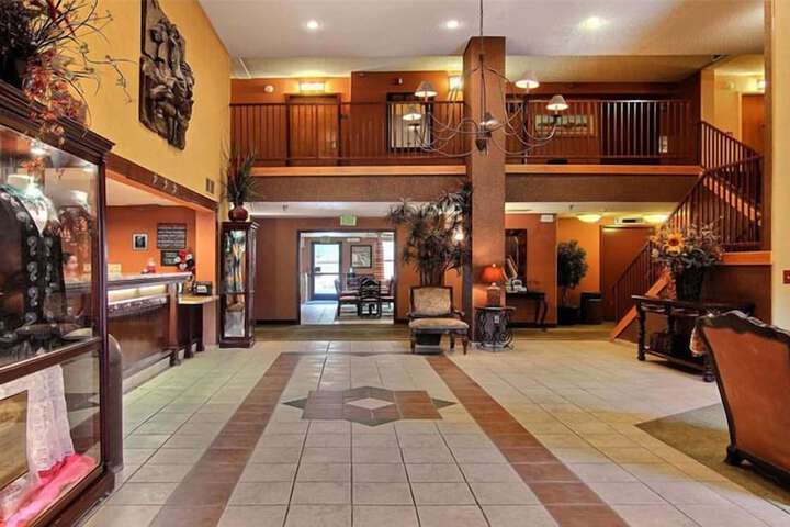 Hotel Interior 16 of 38