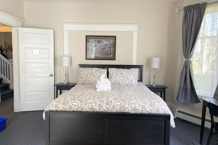 Room 26 of 43