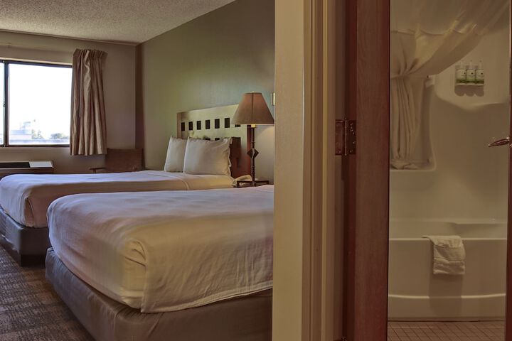Room 14 of 26