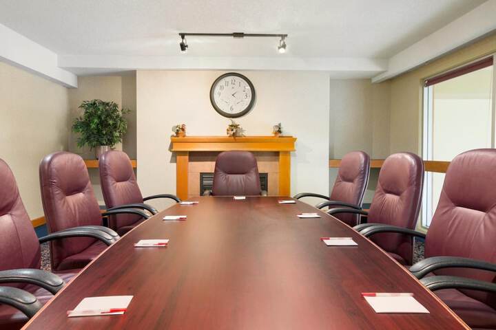Meeting 33 of 44