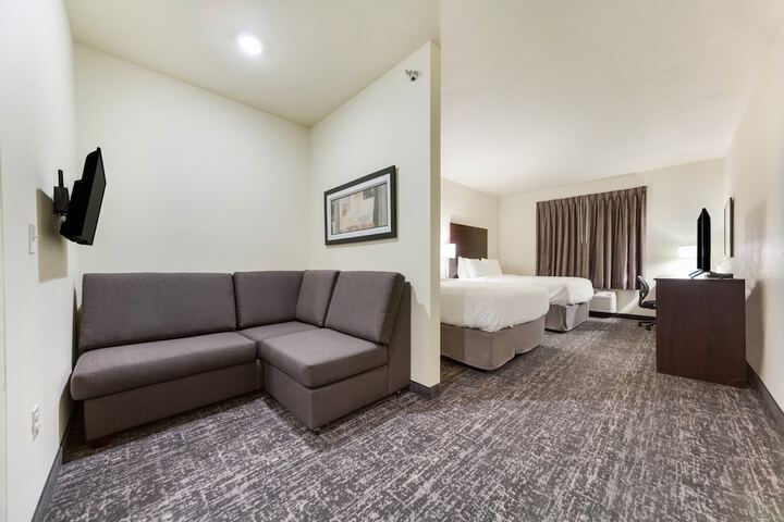 Room 29 of 76