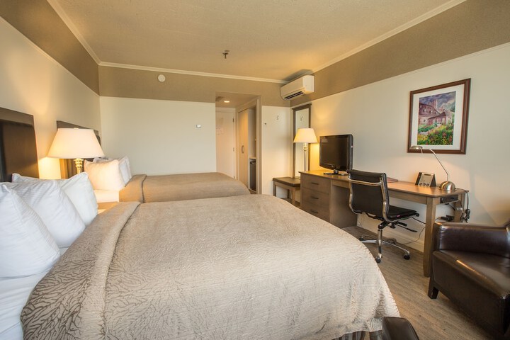 Room 19 of 38