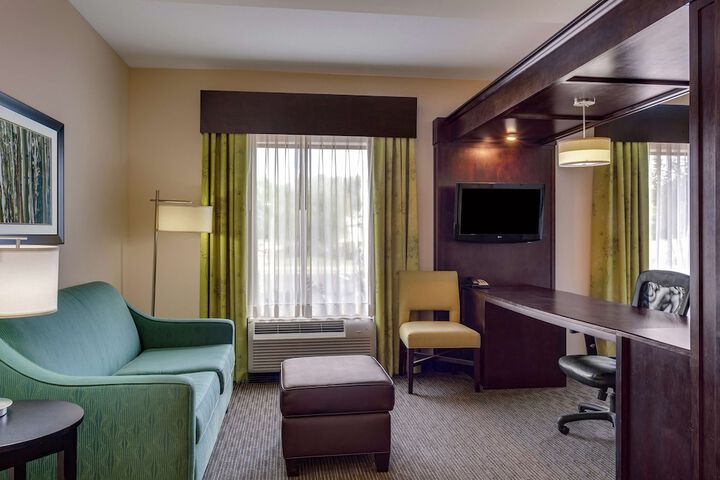 Room 11 of 35