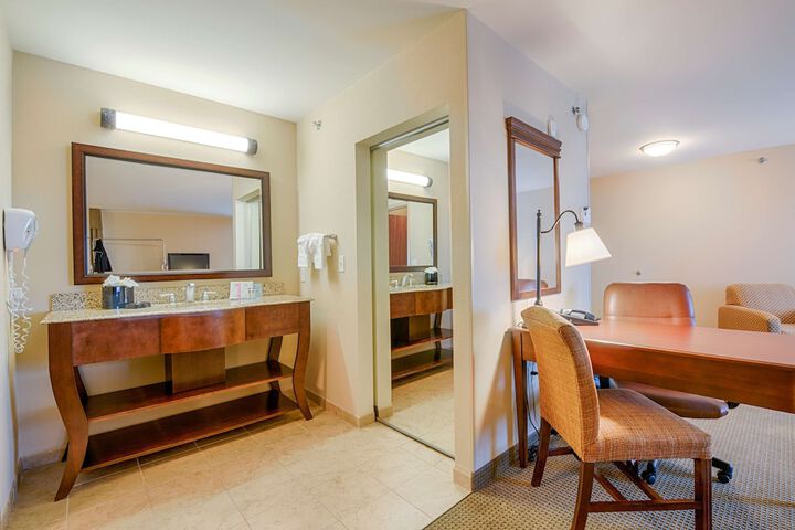 Room 19 of 46