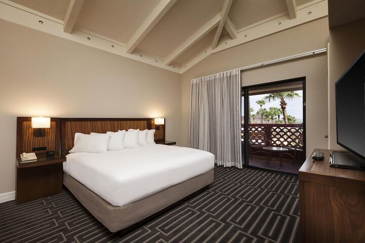 Hilton Phoenix Tapatio Cliffs Resort