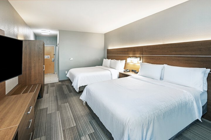 Room 38 of 75
