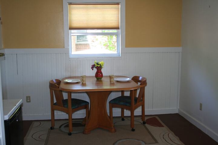 Room 18 of 42