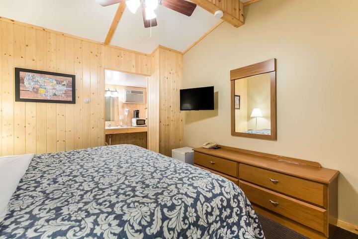 Econo Lodge Rice Lake