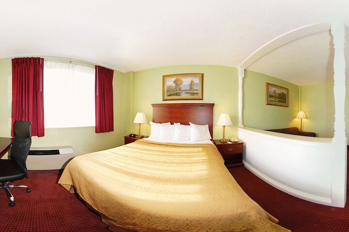 Room 25 of 49