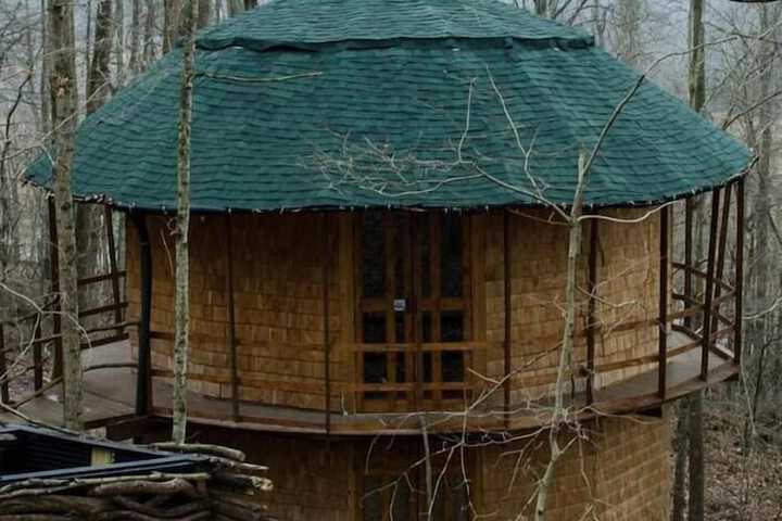 Lost River Hostel