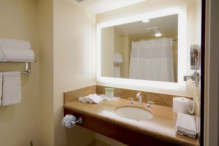 Heavenly Village Condos - Grand Residence