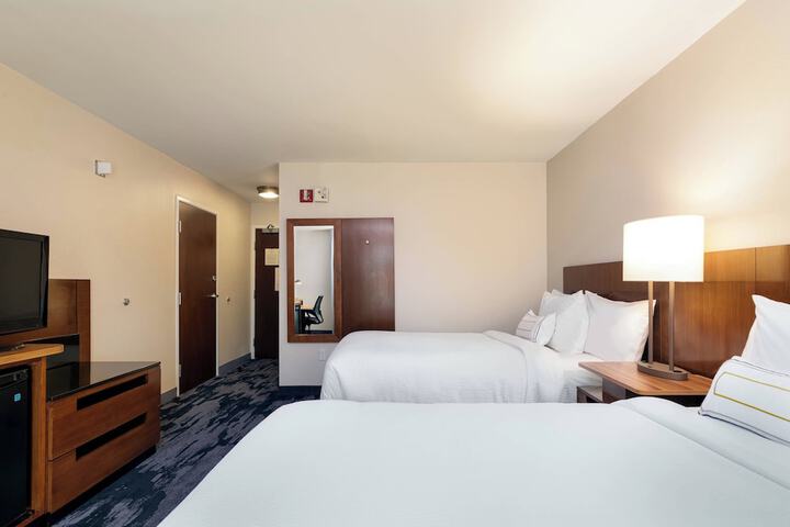 Room 14 of 40