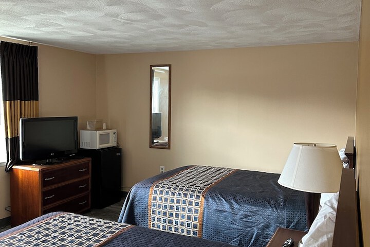 Room 17 of 29