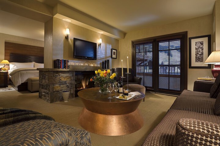 Madeline Hotel & Residences Auberge Collection