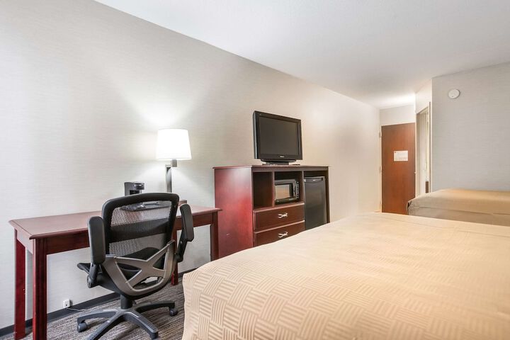 Room 26 of 82