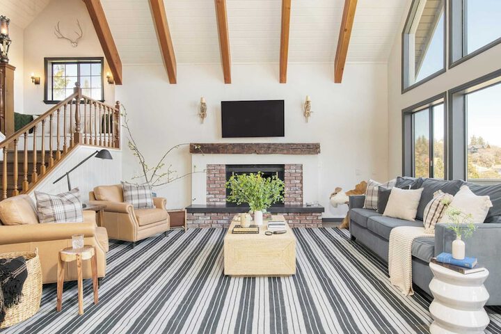 Pollock by Avantstay Stunning Views w / Movie Room Game Room & Large Balcony