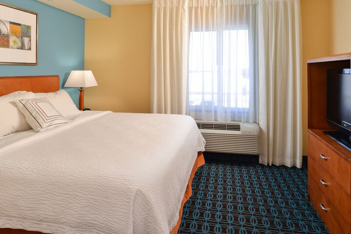 Fairfield Inn & Suites by Marriott Bloomington