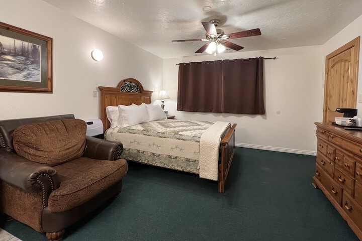 Room 44 of 110