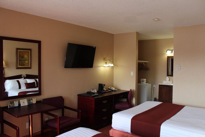 Room 10 of 31