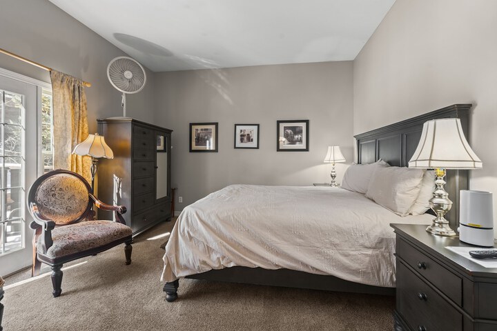 Room 27 of 113