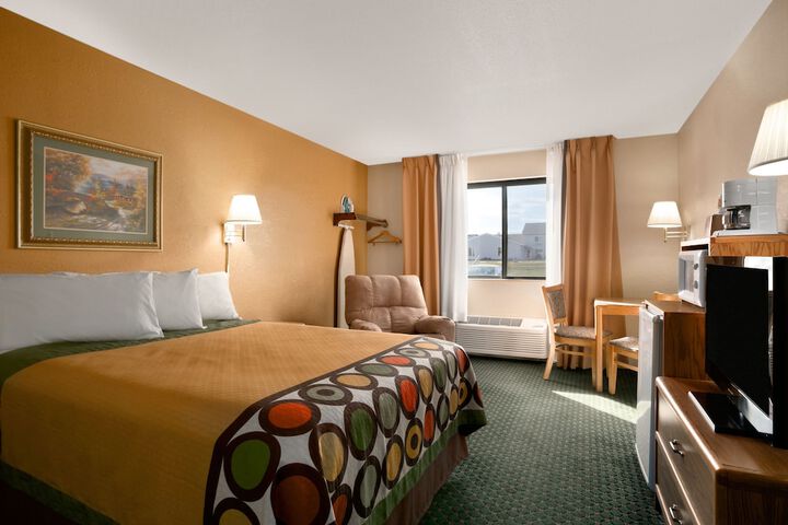 Room 18 of 20