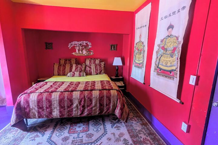 Room 187 of 286