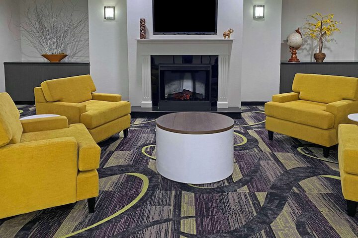 Hotel Interior 14 of 72