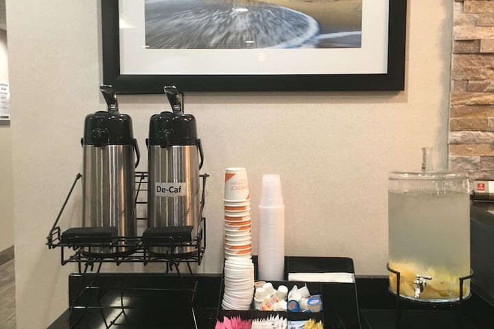 Breakfast/Coffee Service 8 of 9