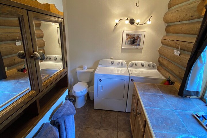 Rye Creek Lodge