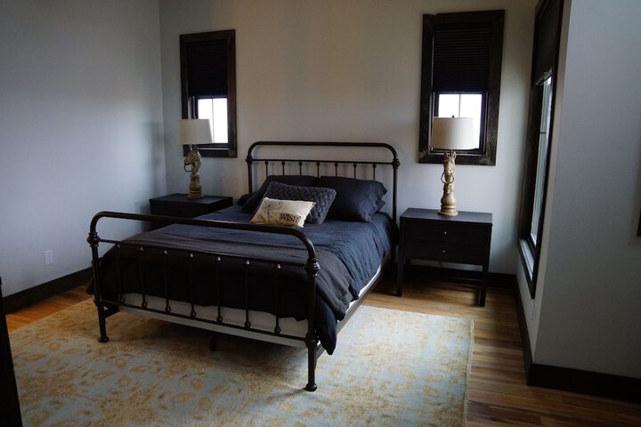 Room 34 of 47