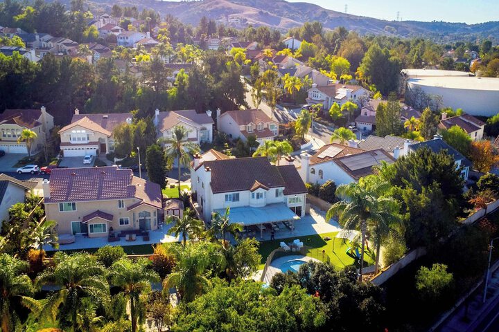 Luxury Pool Home w Theater Games & Mountain View