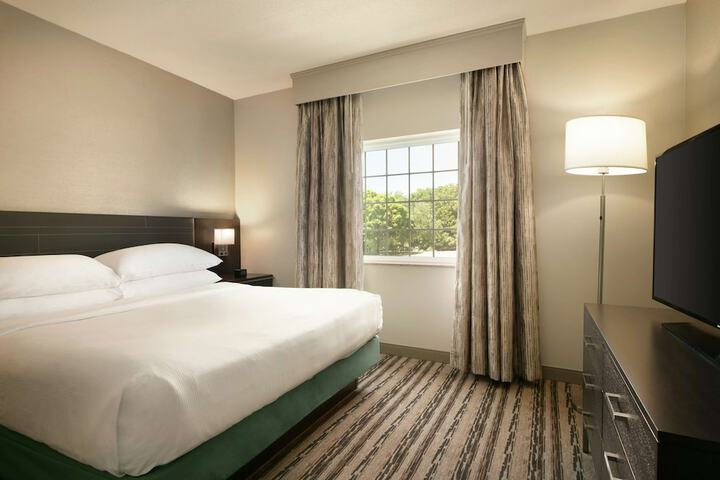Room 40 of 62