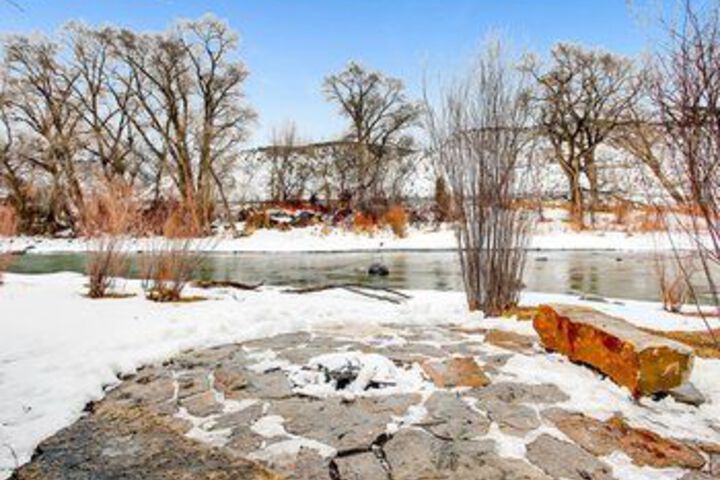 Fishermans Paradise on Eagle River