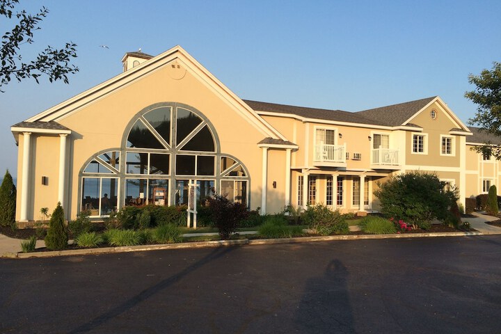Hotel 10 of 49
