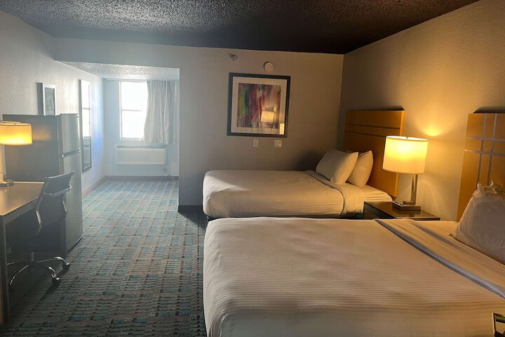 Room 13 of 24
